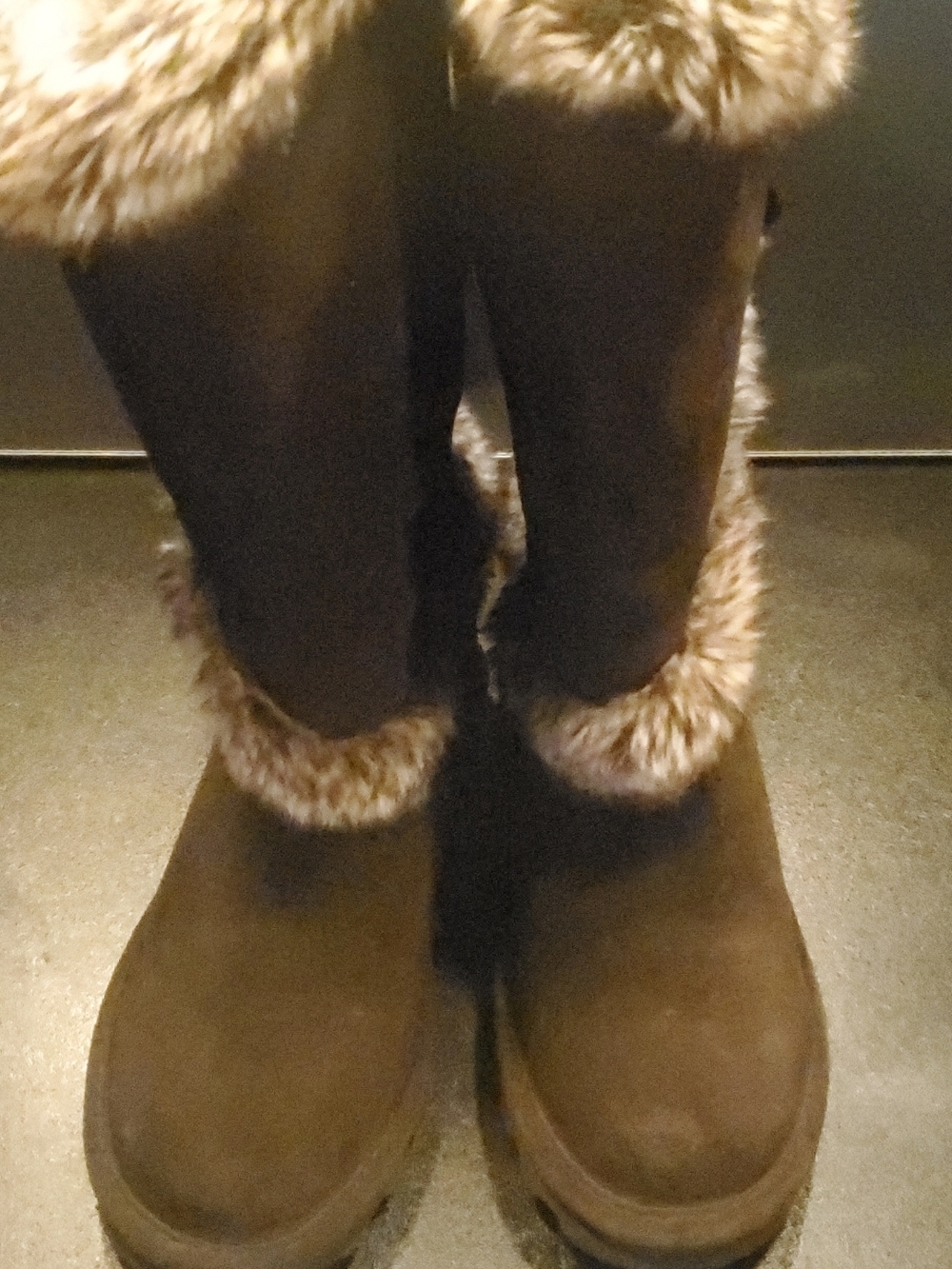 BEARPAW Sheilah Suede Tall Boots With Fur Brown Size 7